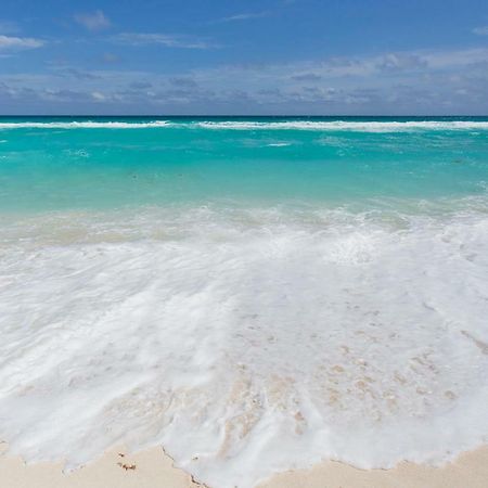 Large House - Walking To Beach - 10 Guests! Cancun Bagian luar foto