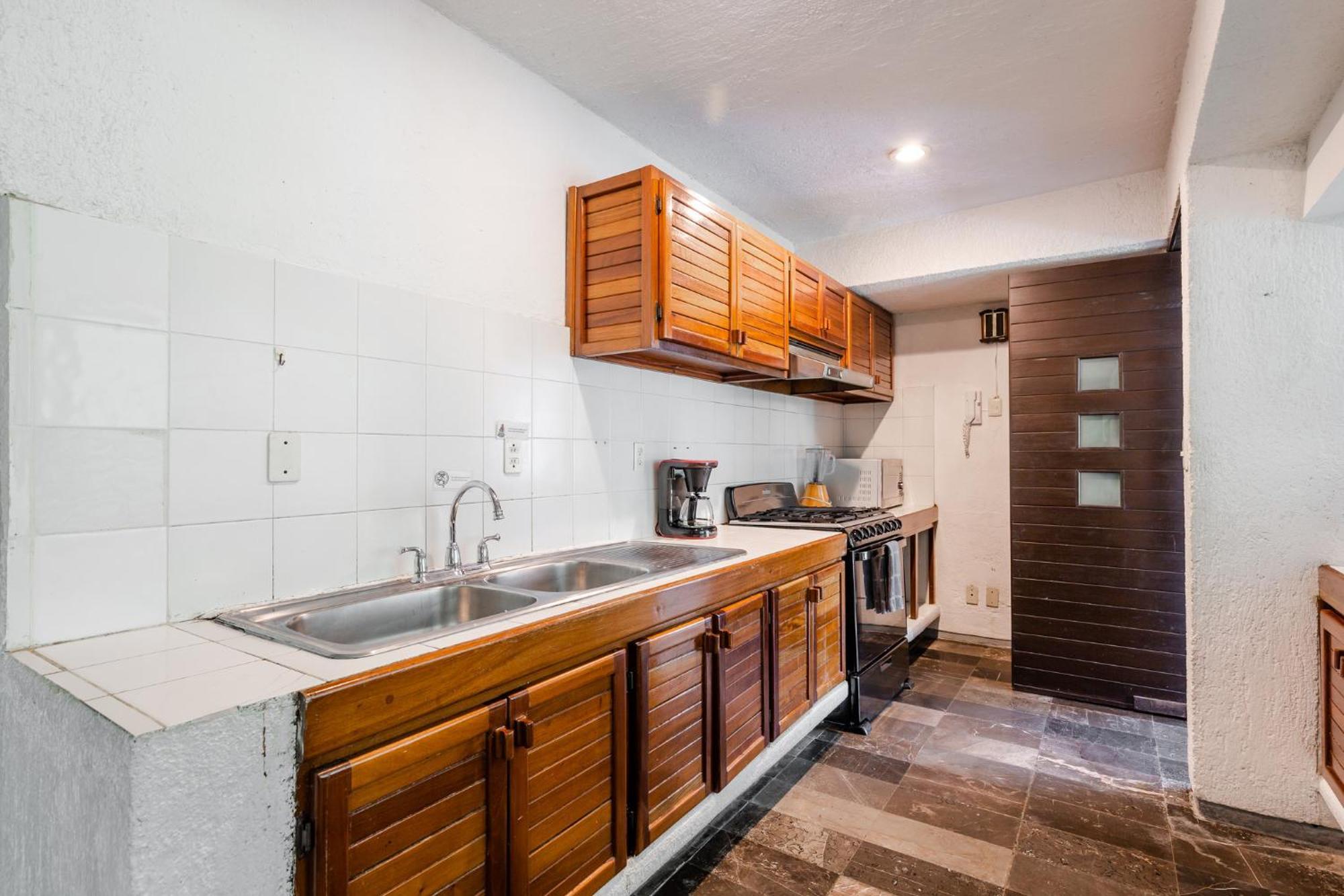 Large House - Walking To Beach - 10 Guests! Cancun Bagian luar foto